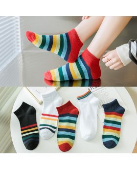 Kaos Kaki Korea Garis Pendek 161